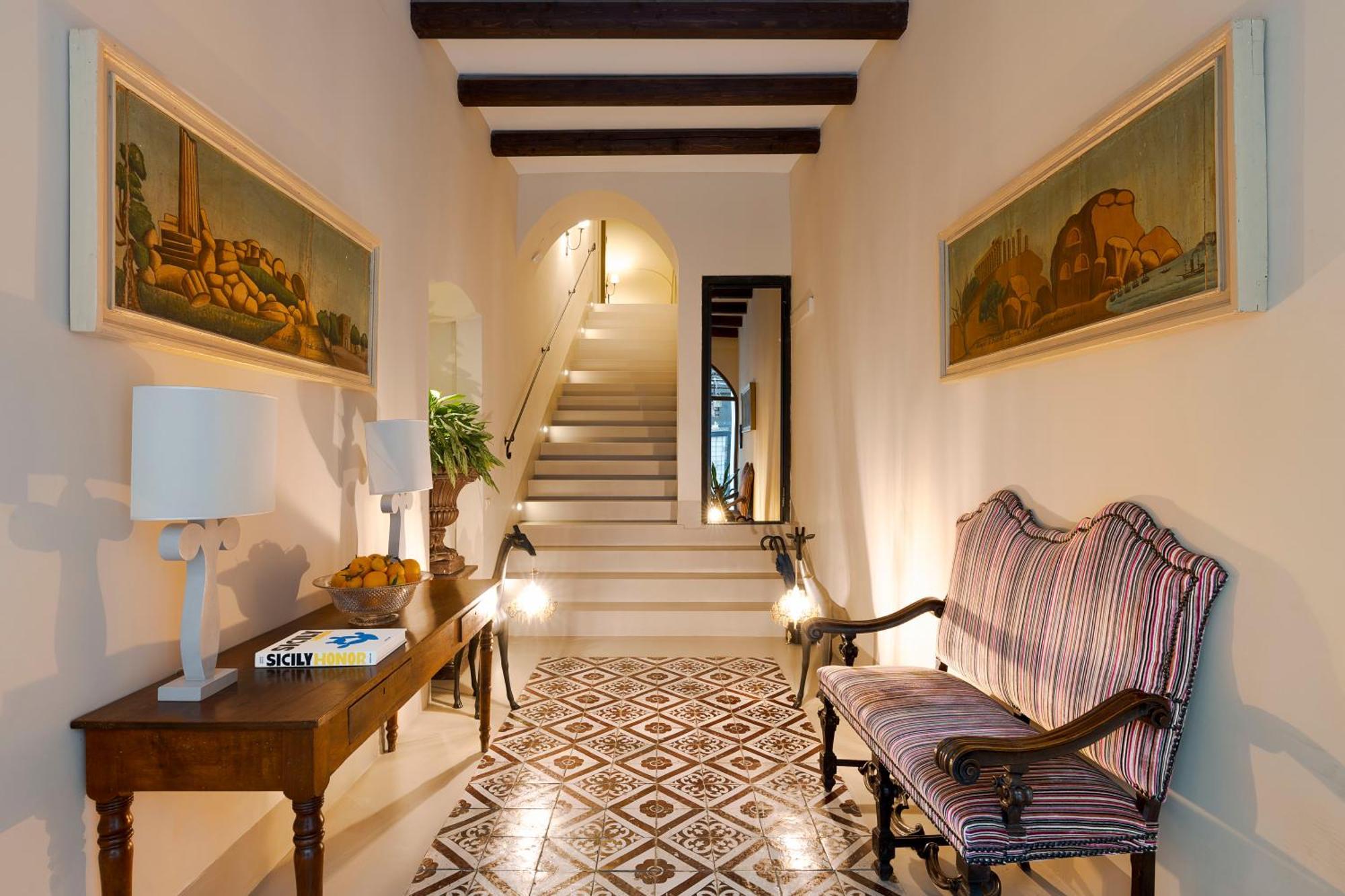 מלון פלרמו Palazzo Arone Dei Baroni Di Valentino מראה חיצוני תמונה