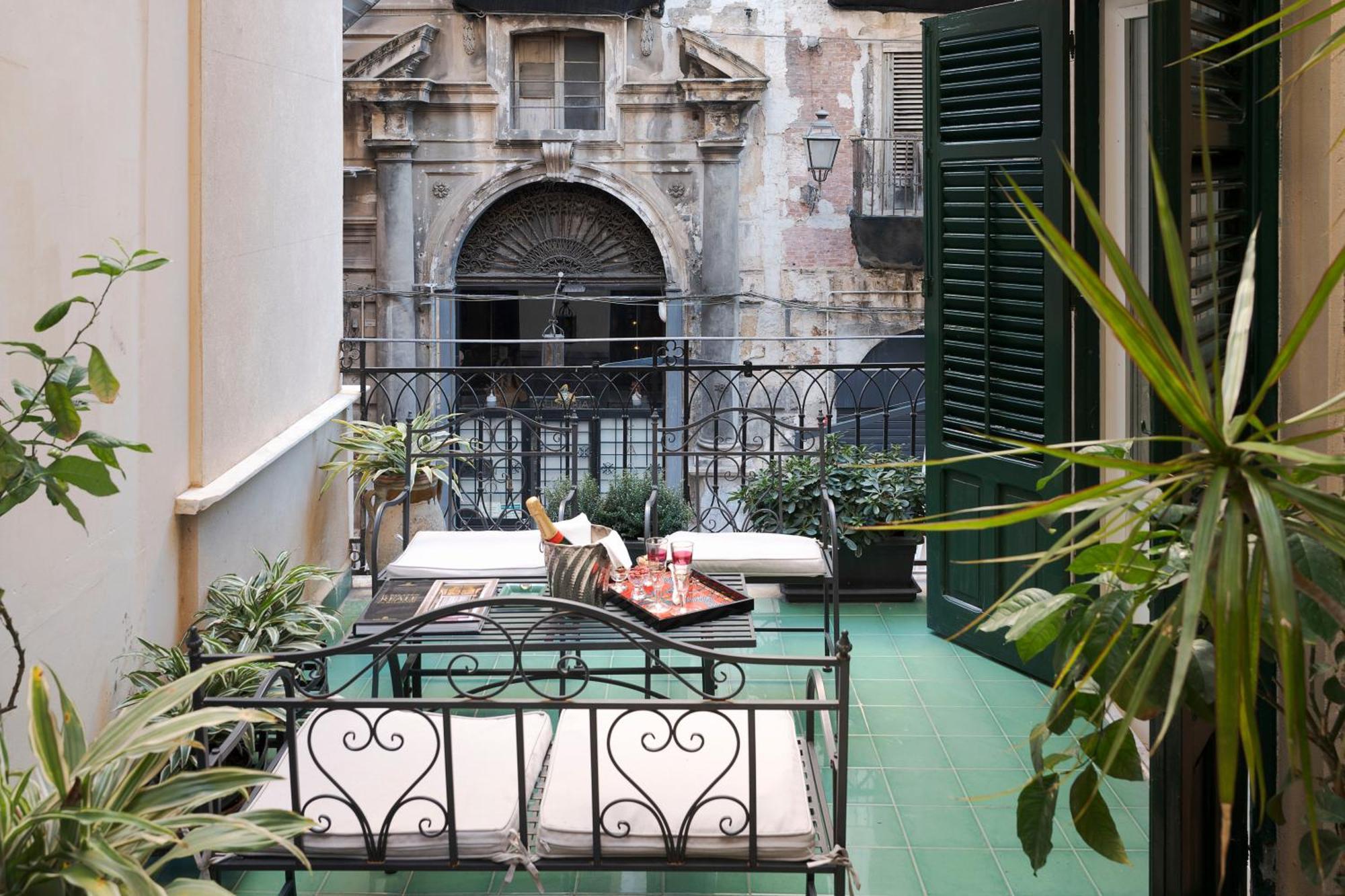 מלון פלרמו Palazzo Arone Dei Baroni Di Valentino מראה חיצוני תמונה